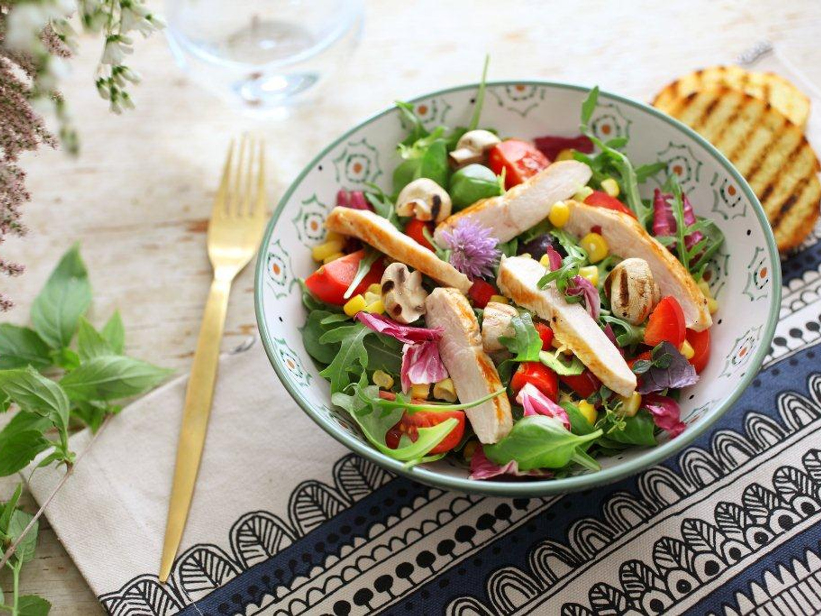 Summer Chicken Salad - Vegeta