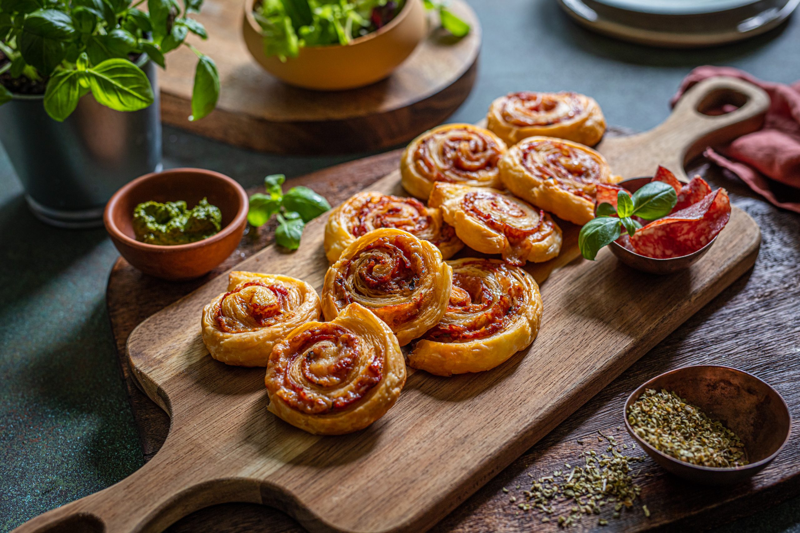 Pizza rolky s bazalkou - Vegeta